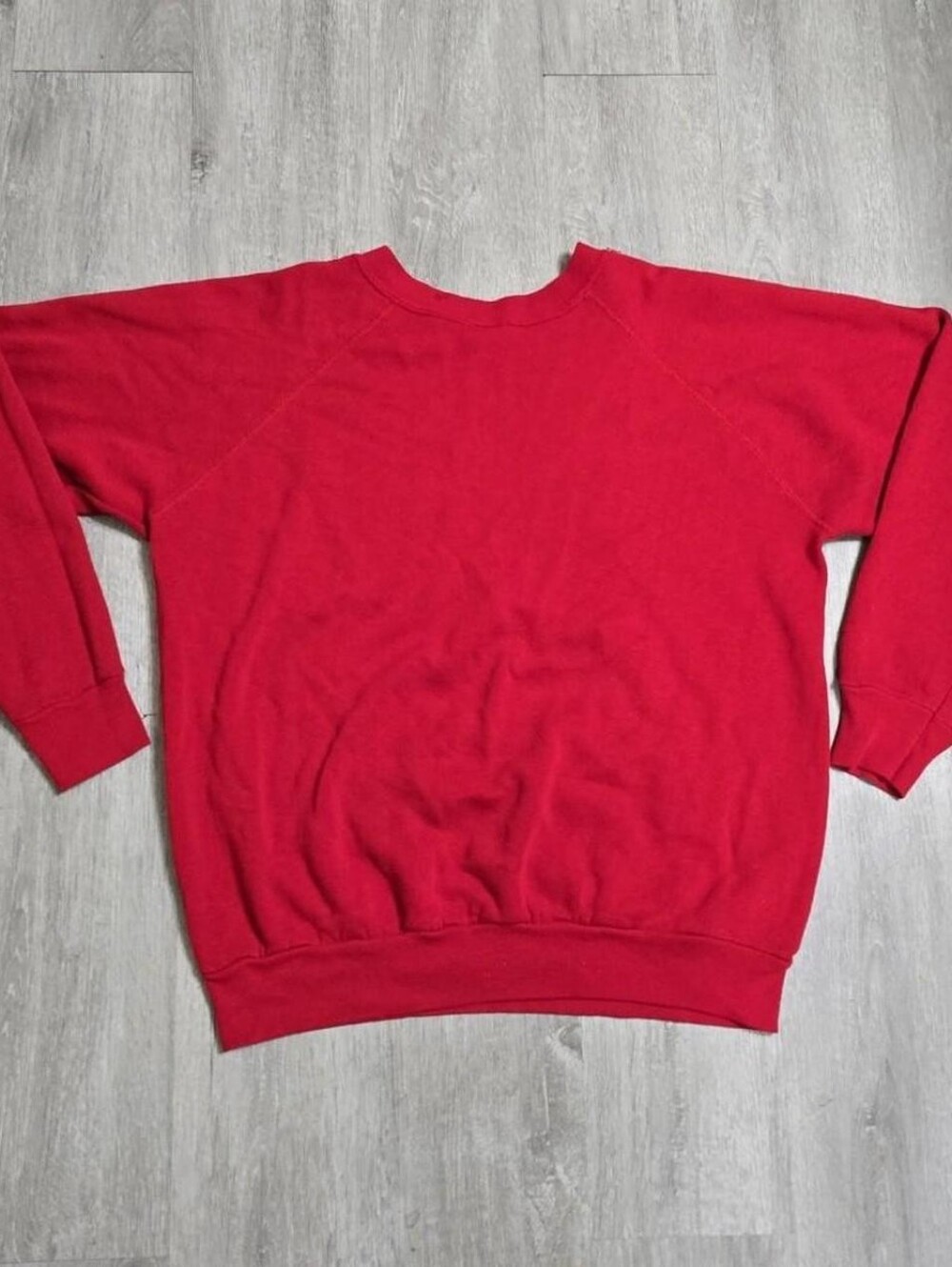 Vintage 70s Peanuts Snoopy and Charlie Brown Valentine's Red Sweatshirt Crewneck - Picture 2 of 6